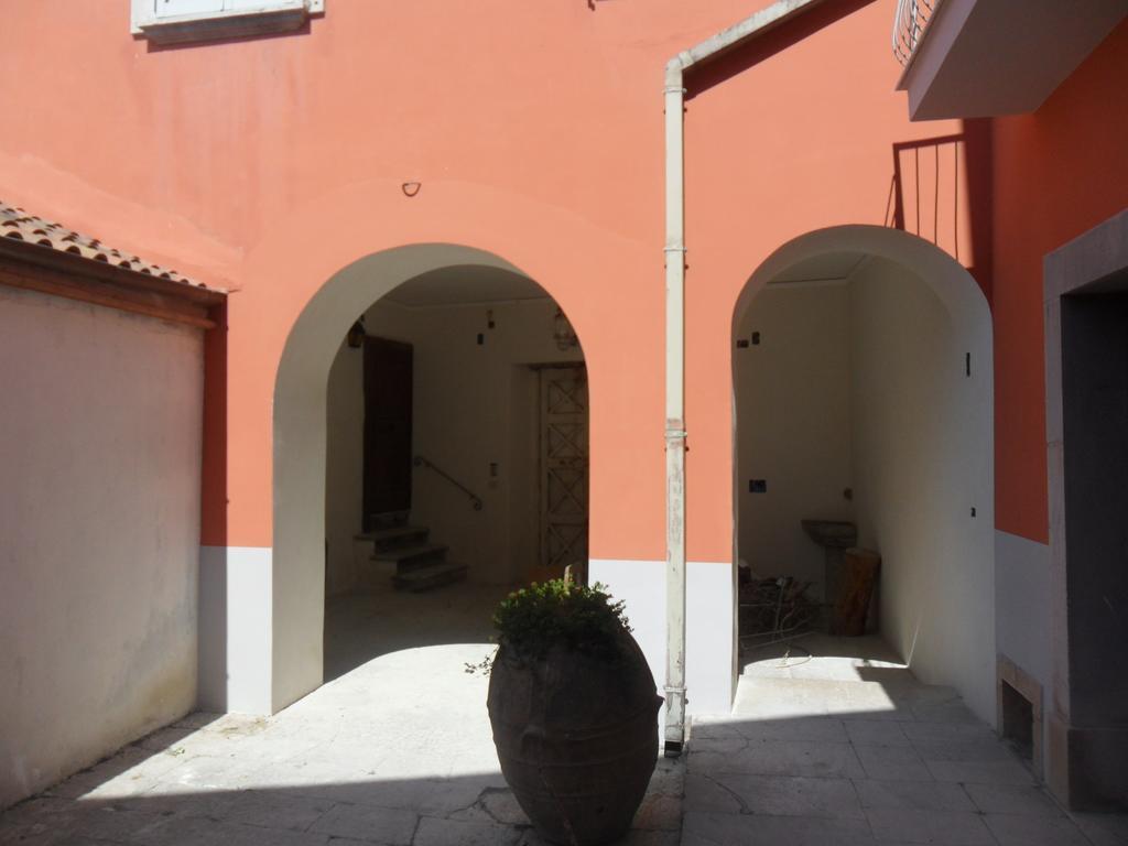 Hotel Palazzo Gentilizio De Maffutiis Auletta Exterior foto